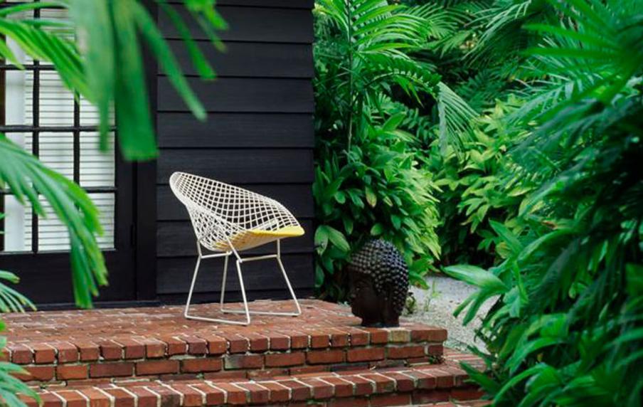 knoll outdoor
