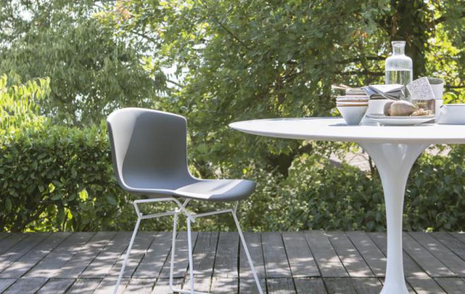 knoll outdoor