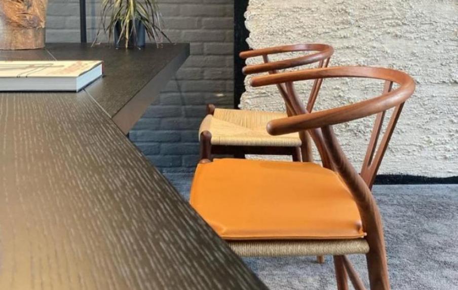 CH24 Wishbone chair Carl Hansen & Son