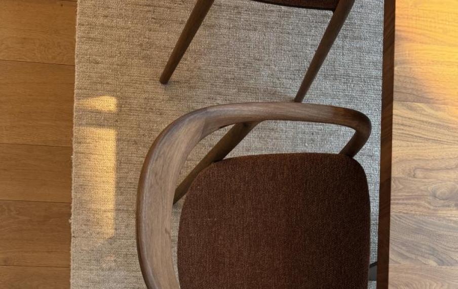 neva armchair ARTISAN